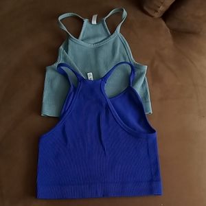 Set of Zenana sport top Sz l/XL